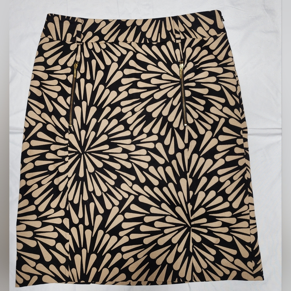 Talbots women skirt knee length, pencil skirt, size 4